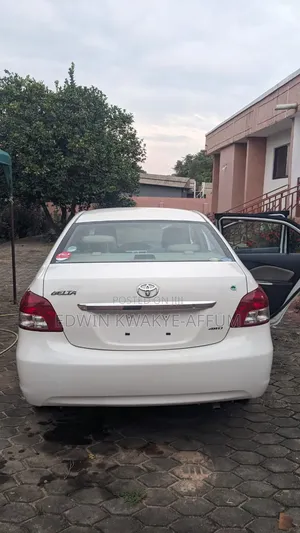 Toyota Belta 2010 White