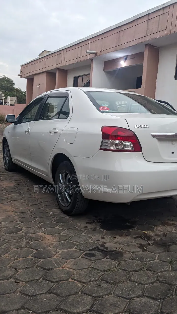 Toyota Belta 2010 White