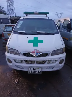 Hyundai H-100 1999 White