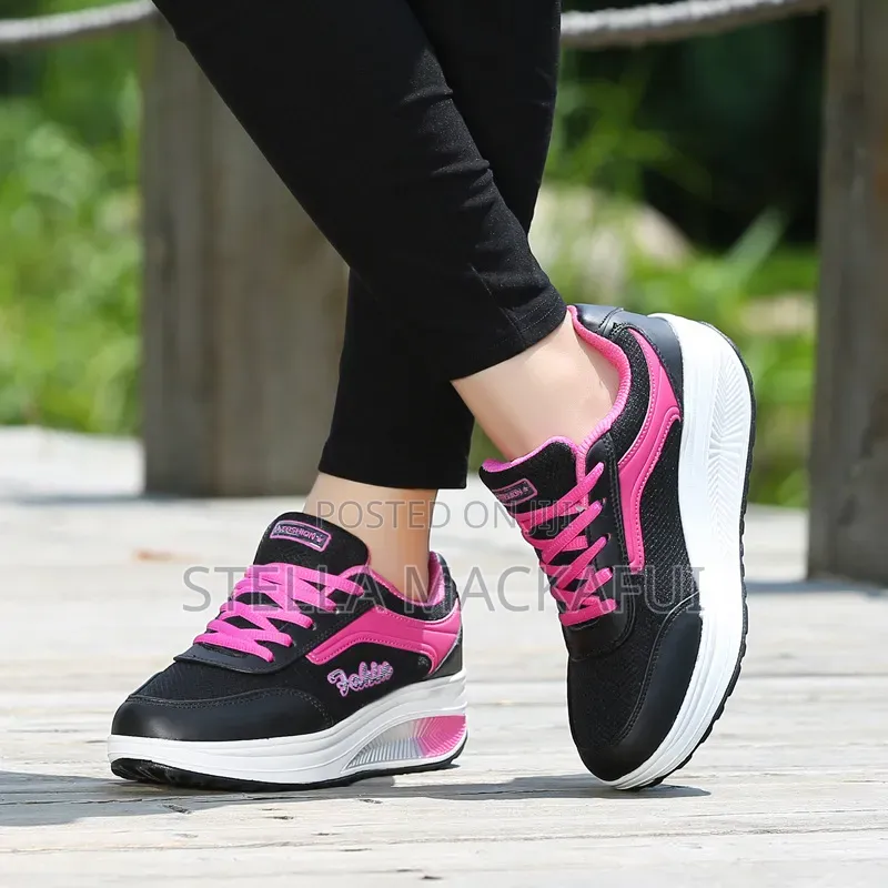 Ladies Sneakers Size 40 Only