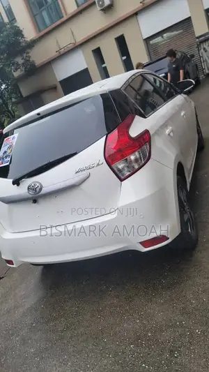 Toyota Yaris 2016 White