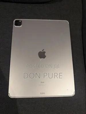 Apple iPad Pro 12.9 (2020) 128 GB Silver