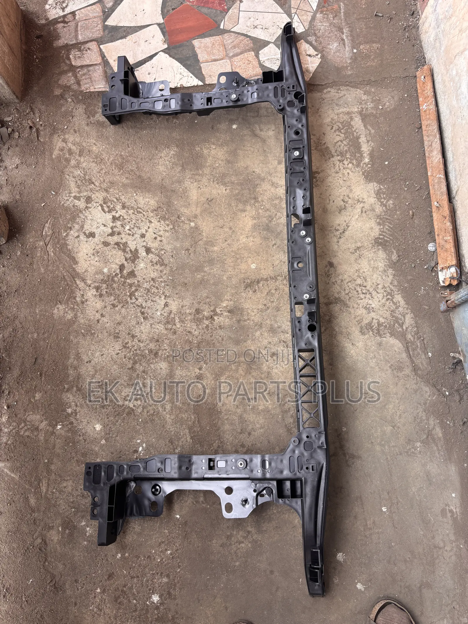 Hyundai Elantra Radiator Support 2021 2022 2023 2024