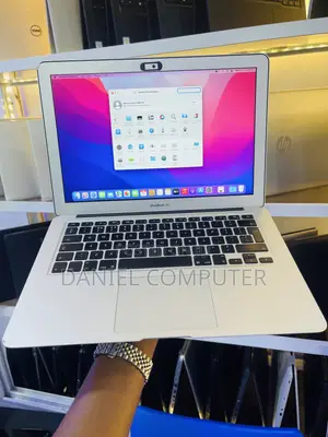 Laptop Apple MacBook Air 2017 8GB Intel Core i5 SSD 256GB
