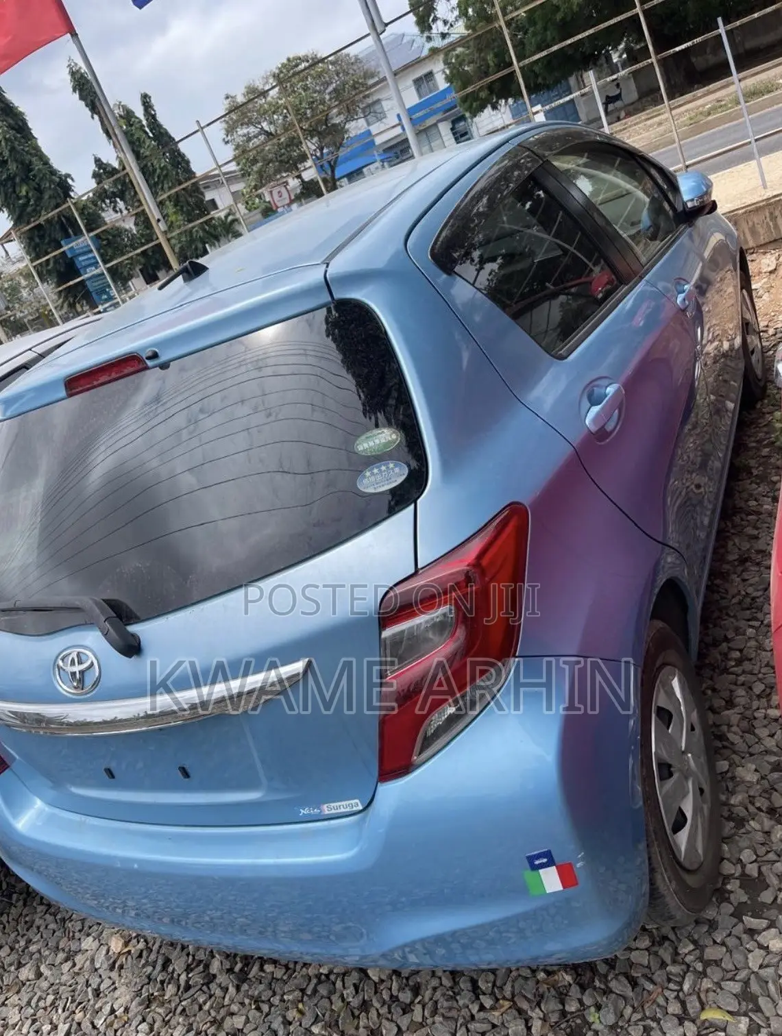 Toyota Vitz 1.3 FWD 5dr 2015 Blue