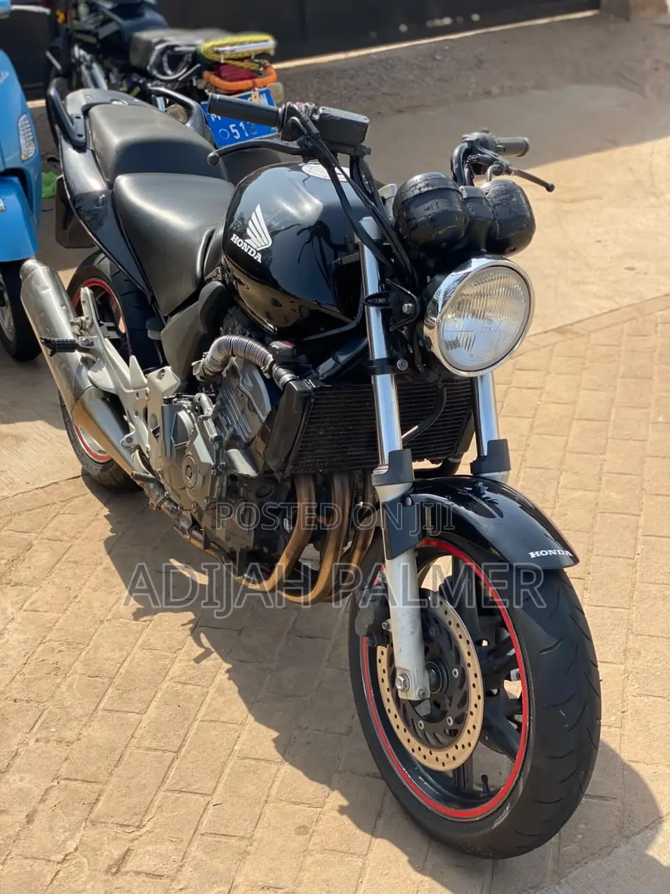 Honda CB 2022 Black