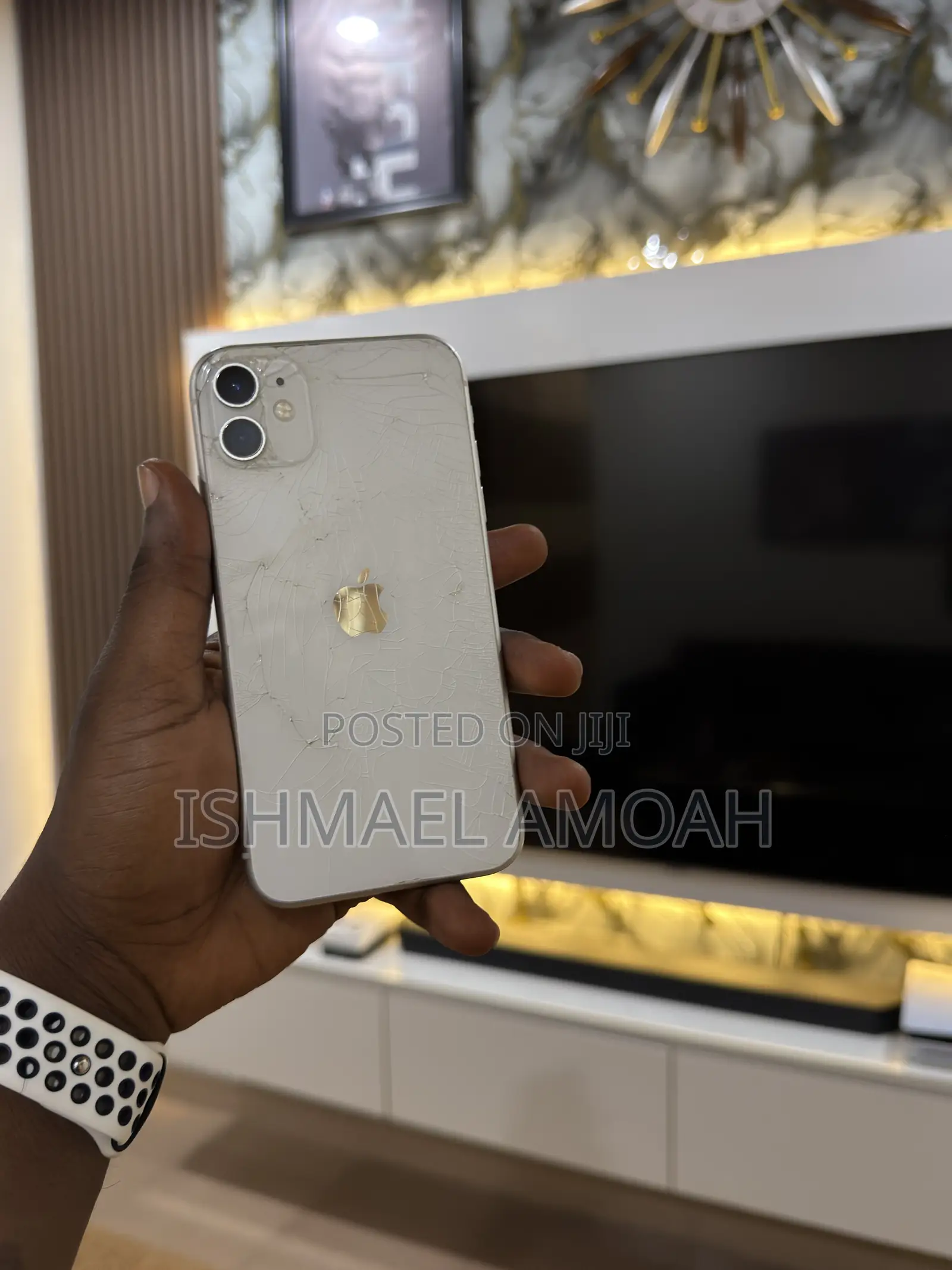 Apple iPhone 11 64 GB White