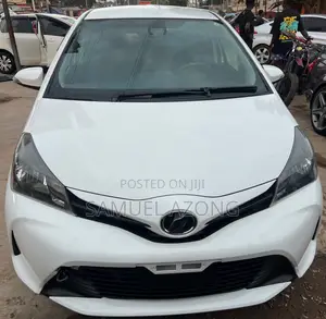 Toyota Vitz 1.3 AWD 3dr 2015 White
