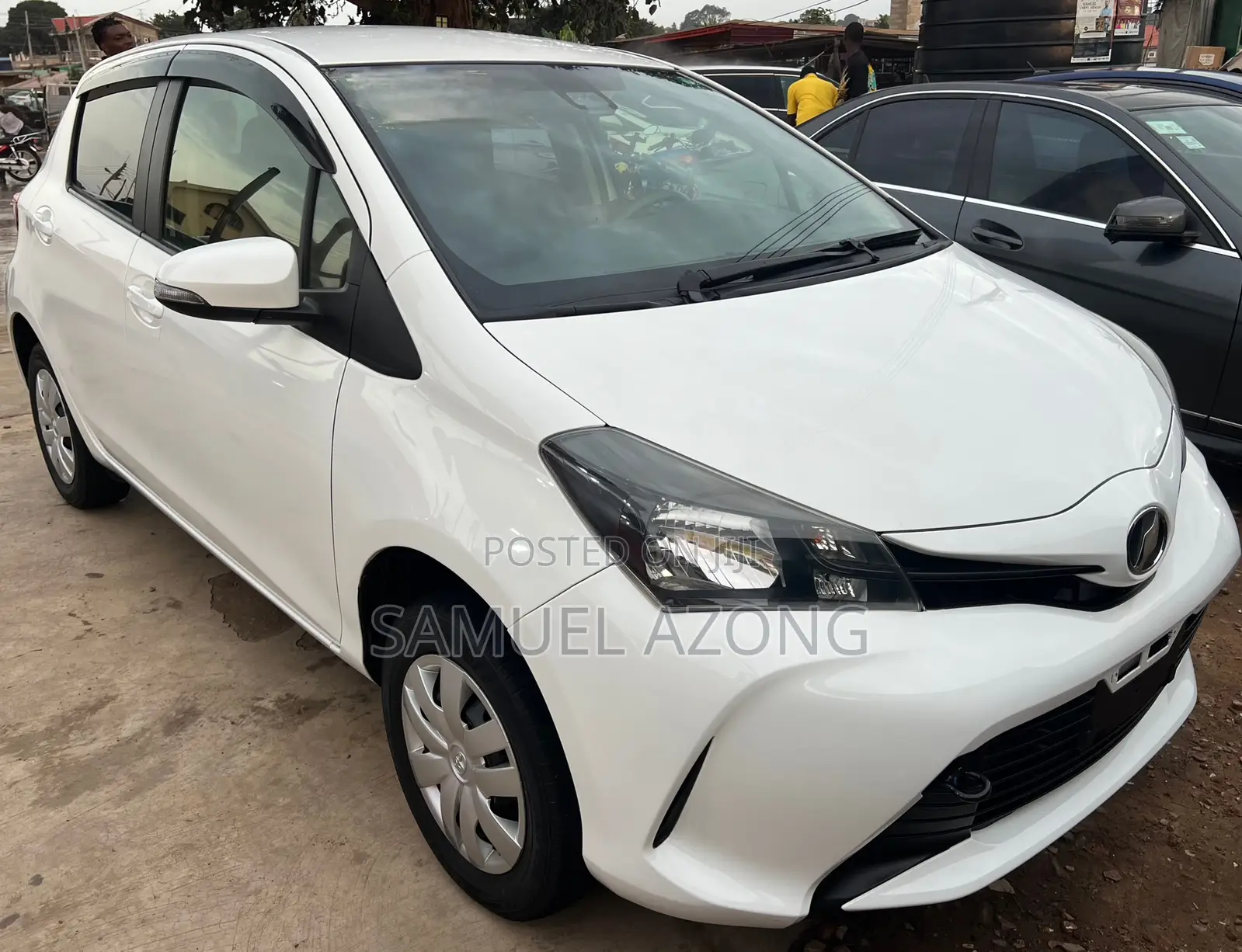 Toyota Vitz 1.3 AWD 3dr 2015 White