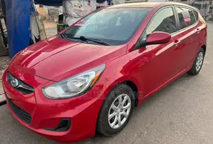 Hyundai Accent GS 4dr Hatchback (1.6L 4cyl 6A) 2014 Red