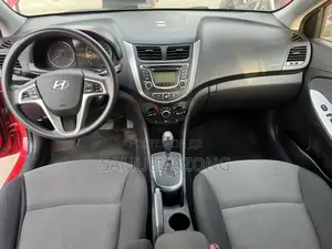 Hyundai Accent GS 4dr Hatchback (1.6L 4cyl 6A) 2014 Red