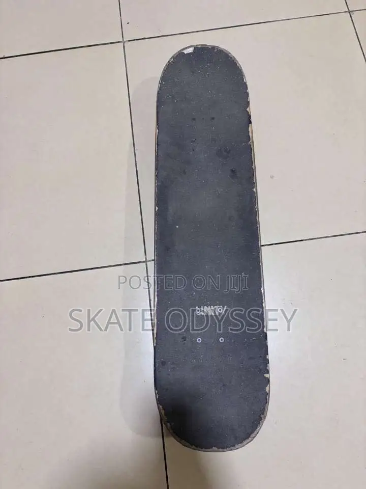 Quality Professional Ollie/Kickflip Skateboard