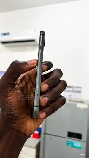 Apple iPhone 11 128 GB Black