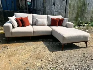 Modern L-Shape Sofa With Chaise Lounge