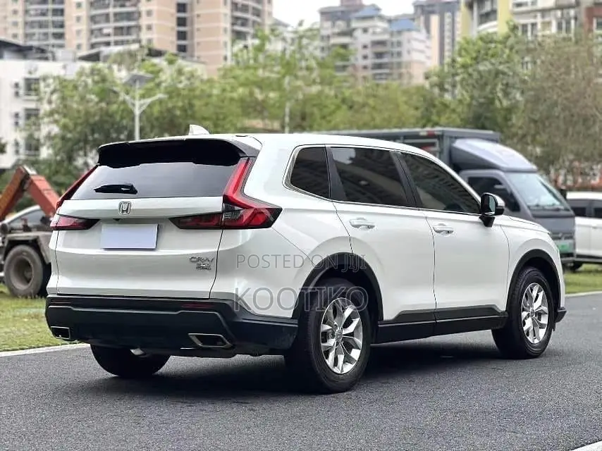 Honda CR-V 2023 White