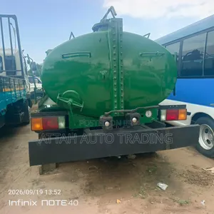 Hyundai Waste Truck 2000 Green