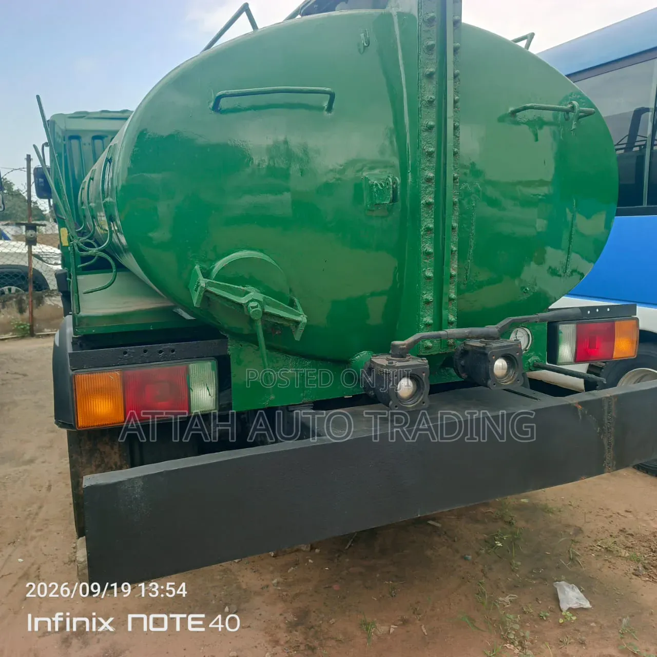 Hyundai Waste Truck 2000 Green