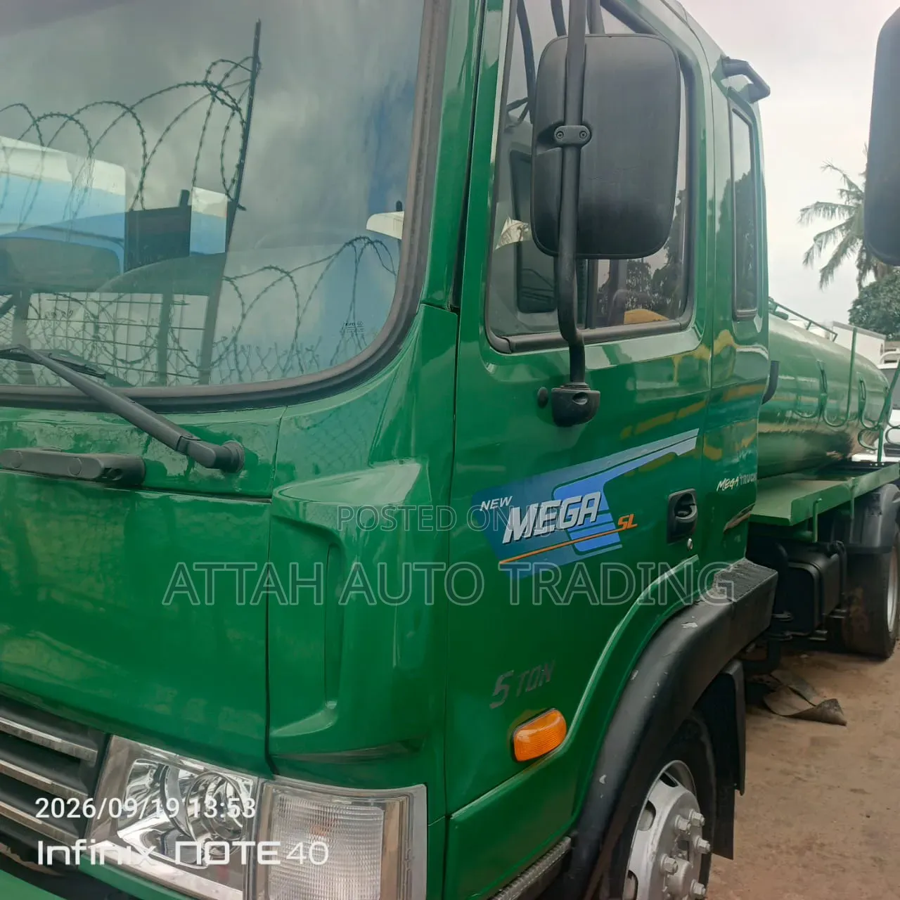 Hyundai Waste Truck 2000 Green