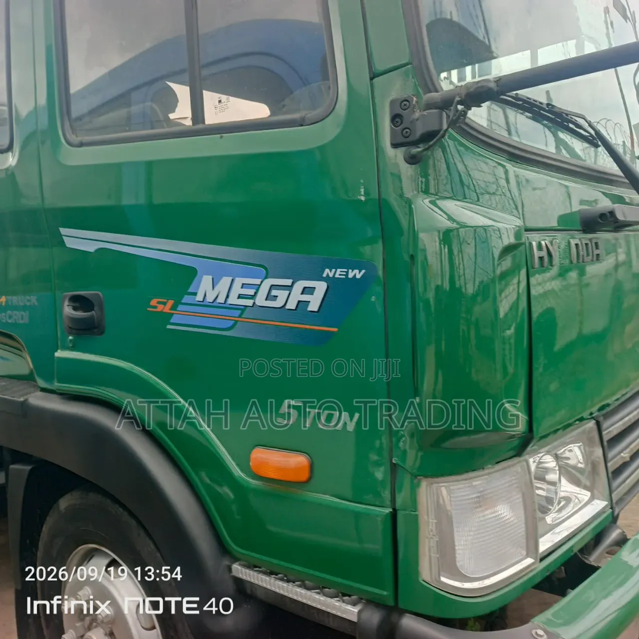 Hyundai Waste Truck 2000 Green