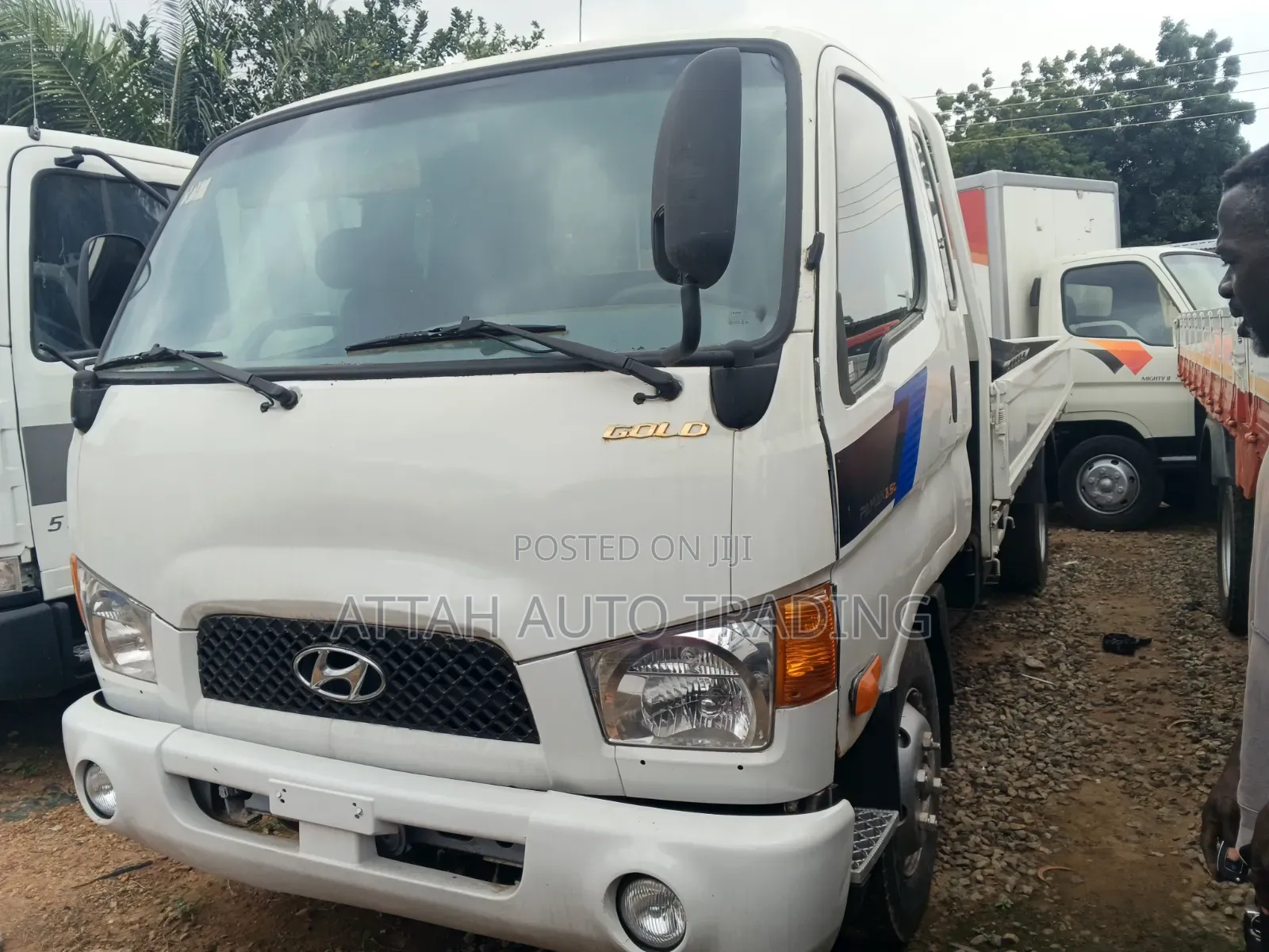 Hyundai Truck 2000 White