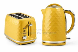 Yellow Diamond Textured Kettle + Matching 2-Slice Toaster Set