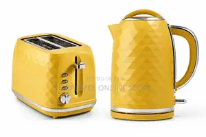 Yellow Diamond Textured Kettle + Matching 2-Slice Toaster Set