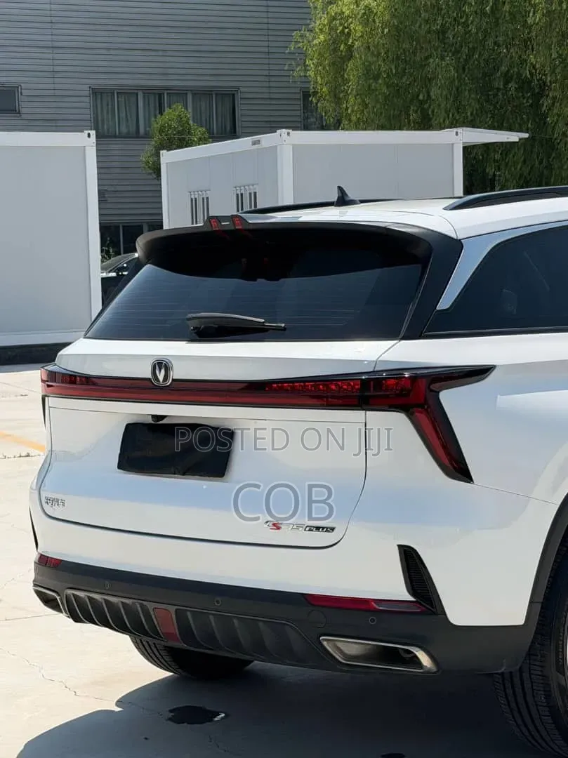 Toyota Chaser 2022 Silver