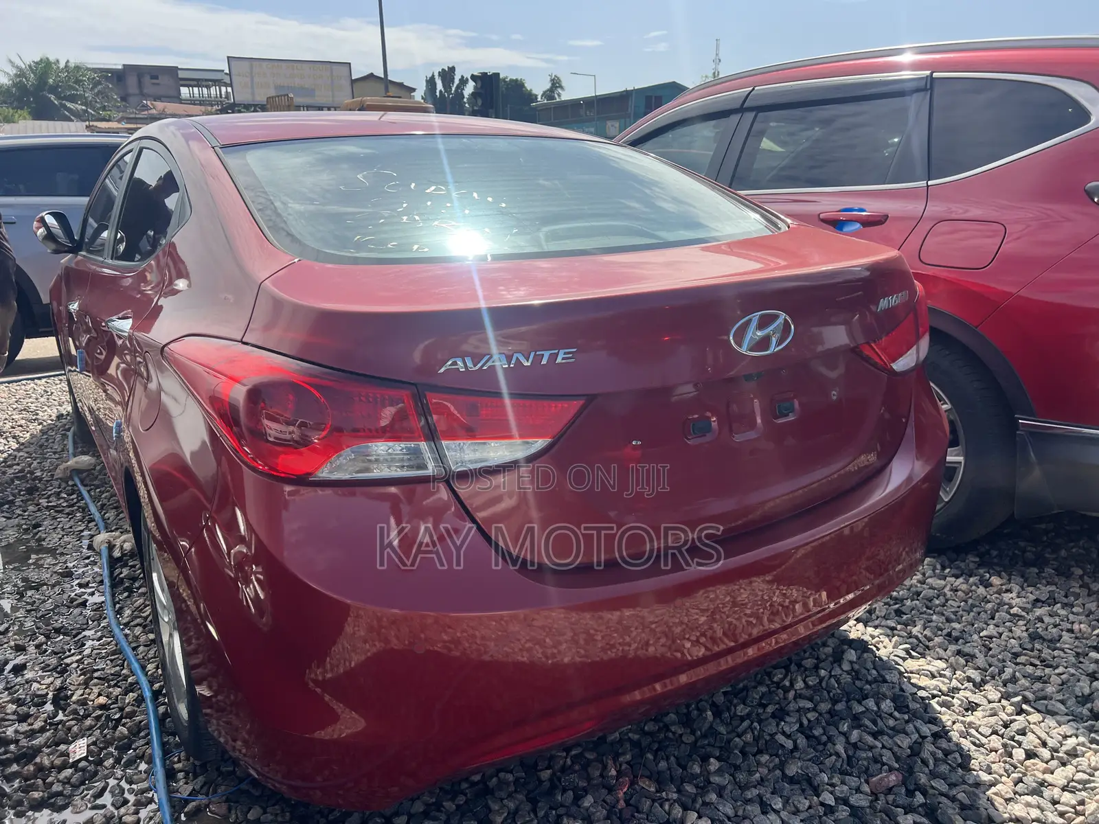 Hyundai Avante 2013 Red