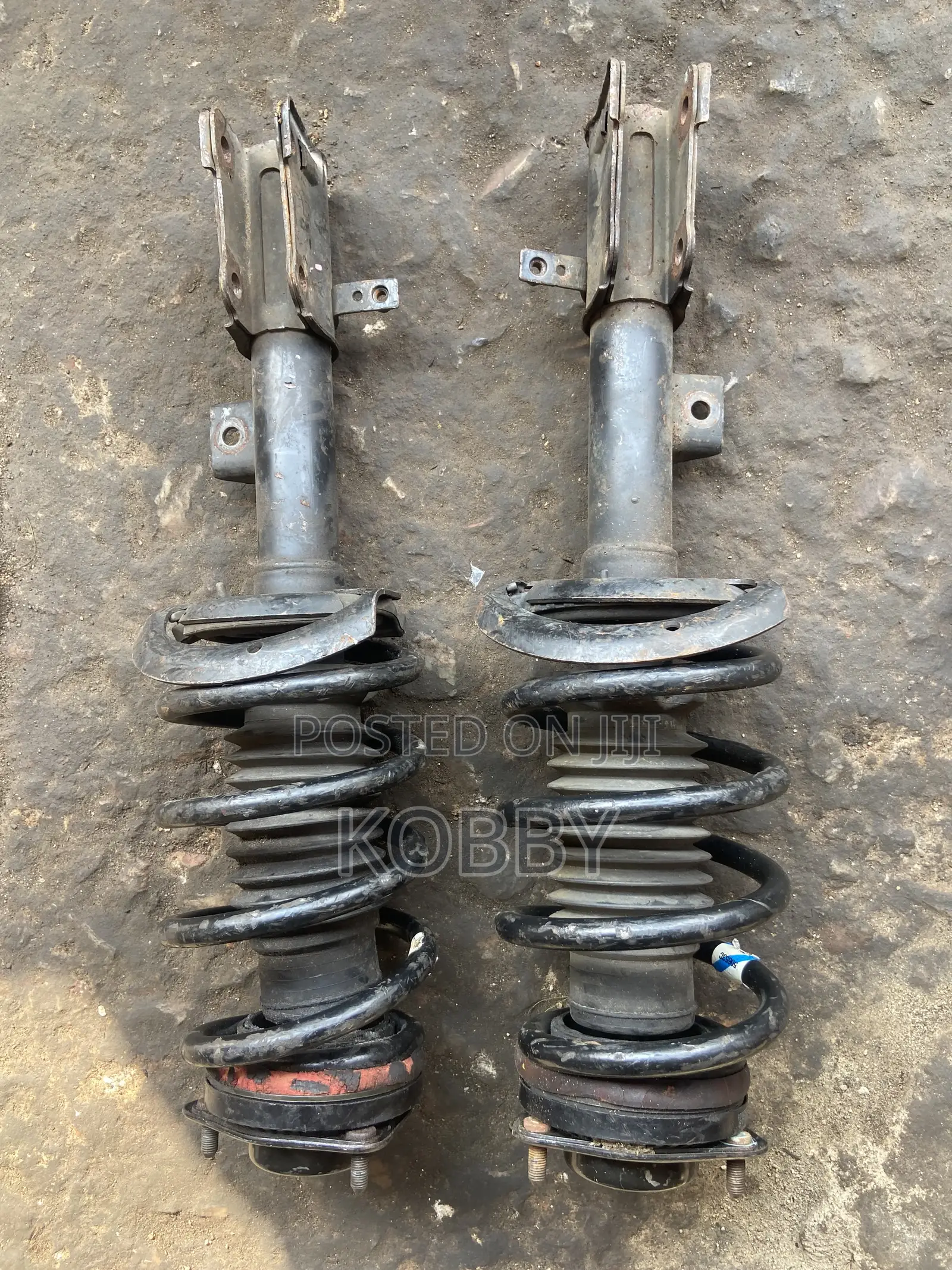Avenger 2010-2011,2012,2013,2014 Front Shocks Absorber Used Korea