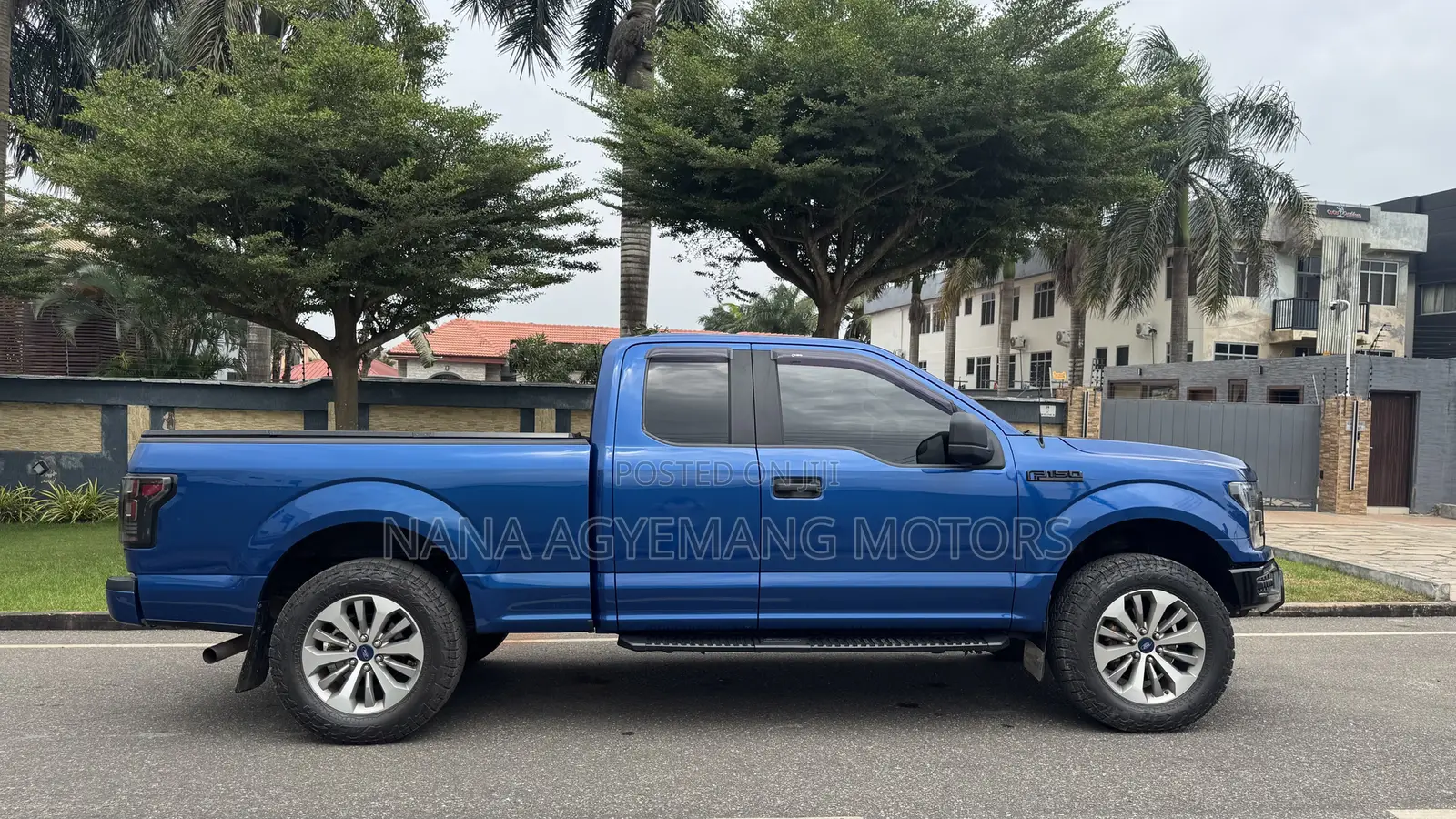 Ford F-150 2018 Blue