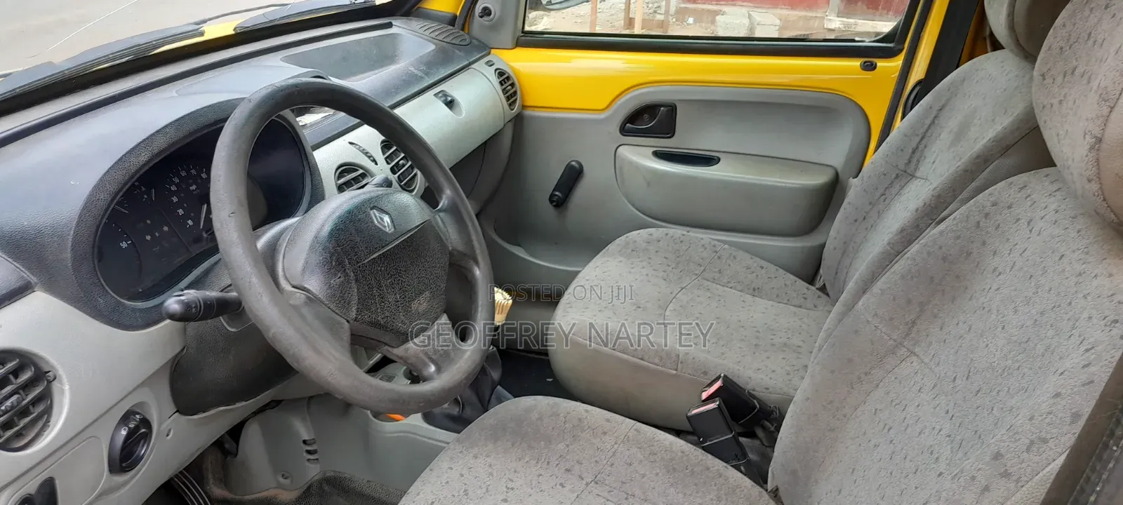 Renault Kangoo 2011 Yellow