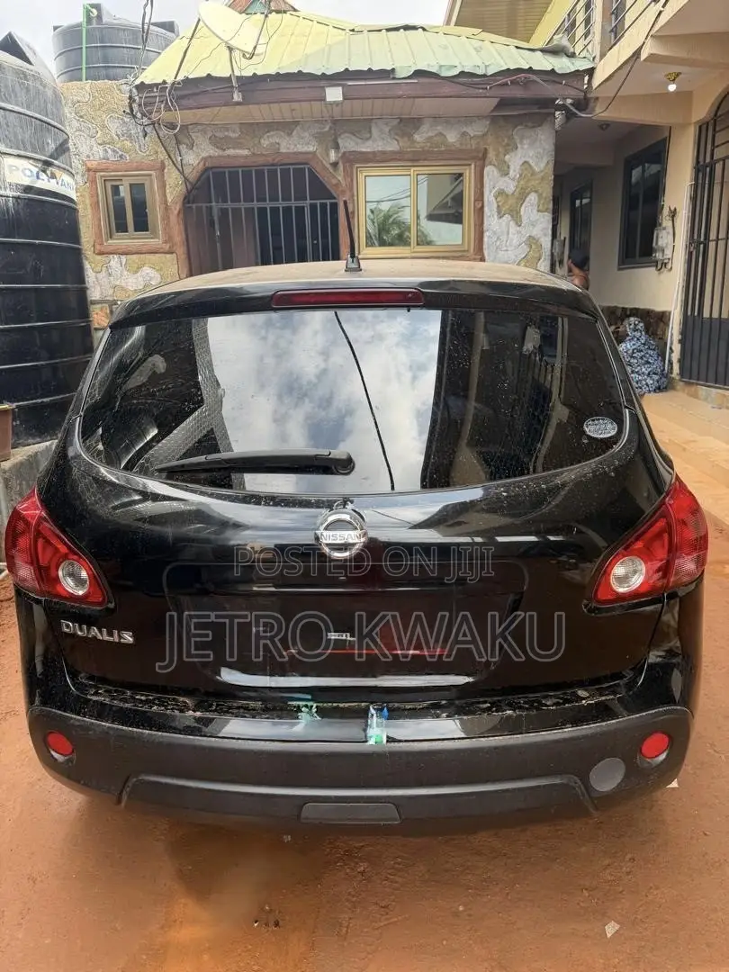 Nissan Dualis 2015 Matt Black