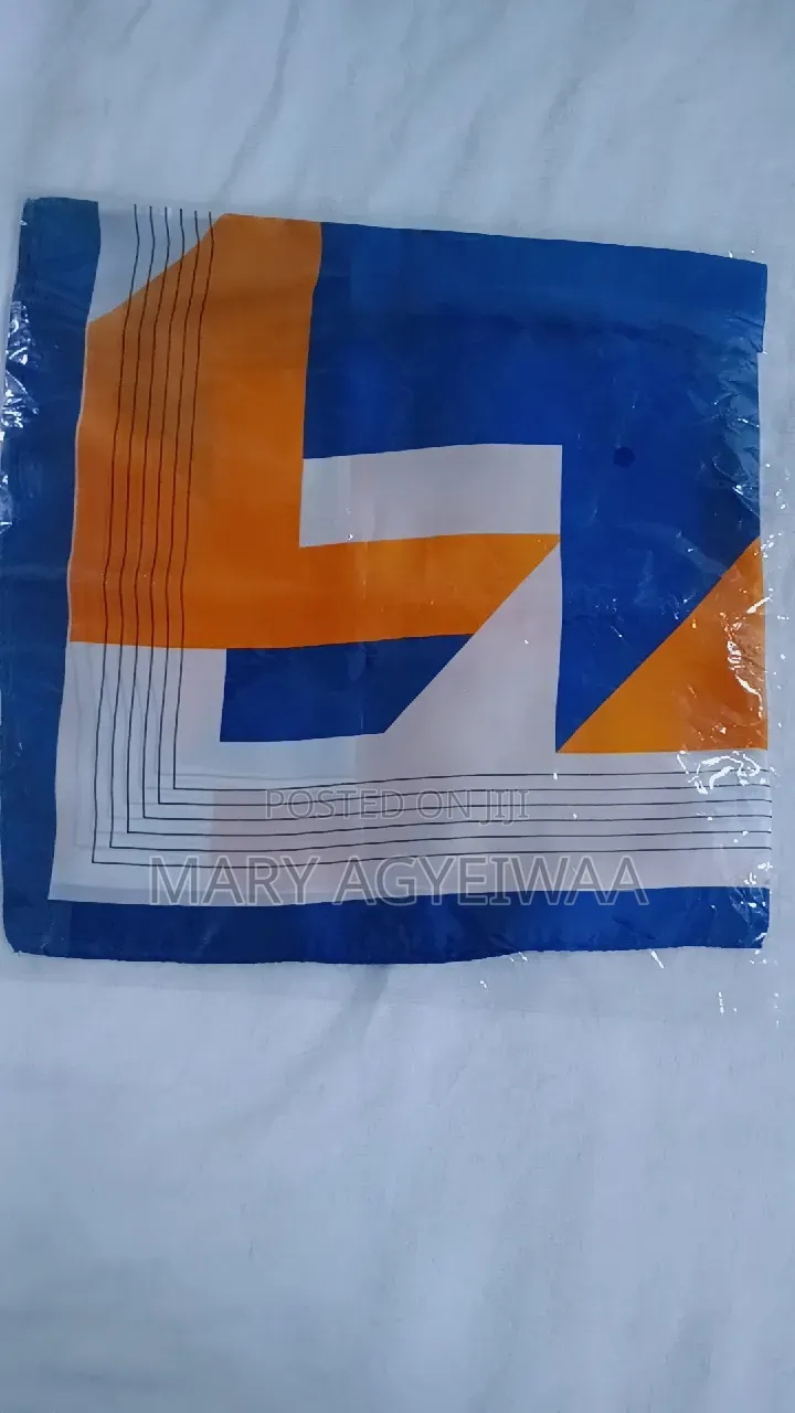 Elegant Silk Scarf for Women – Multipurpose Fashion Scarf