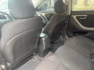 Hyundai Elantra 2016 Silver