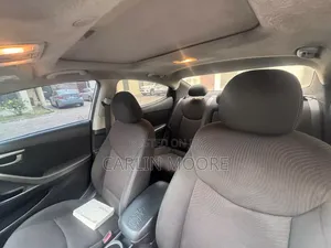 Hyundai Elantra 2016 Silver