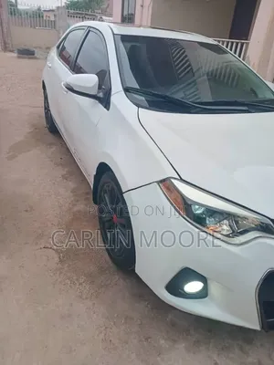 Toyota Corolla 2016 White