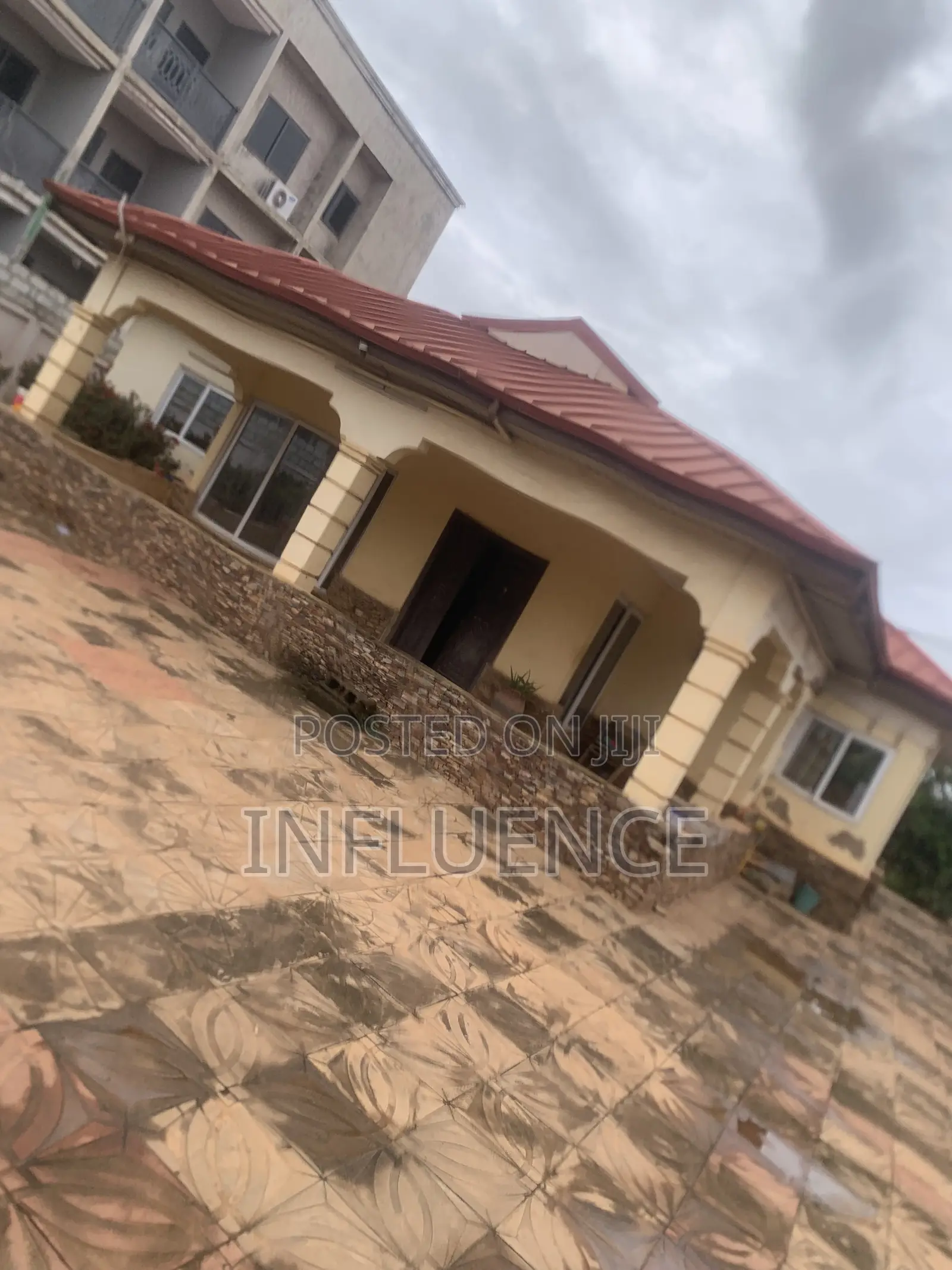 3bdrm House in Oyarifa, East Legon for sale
