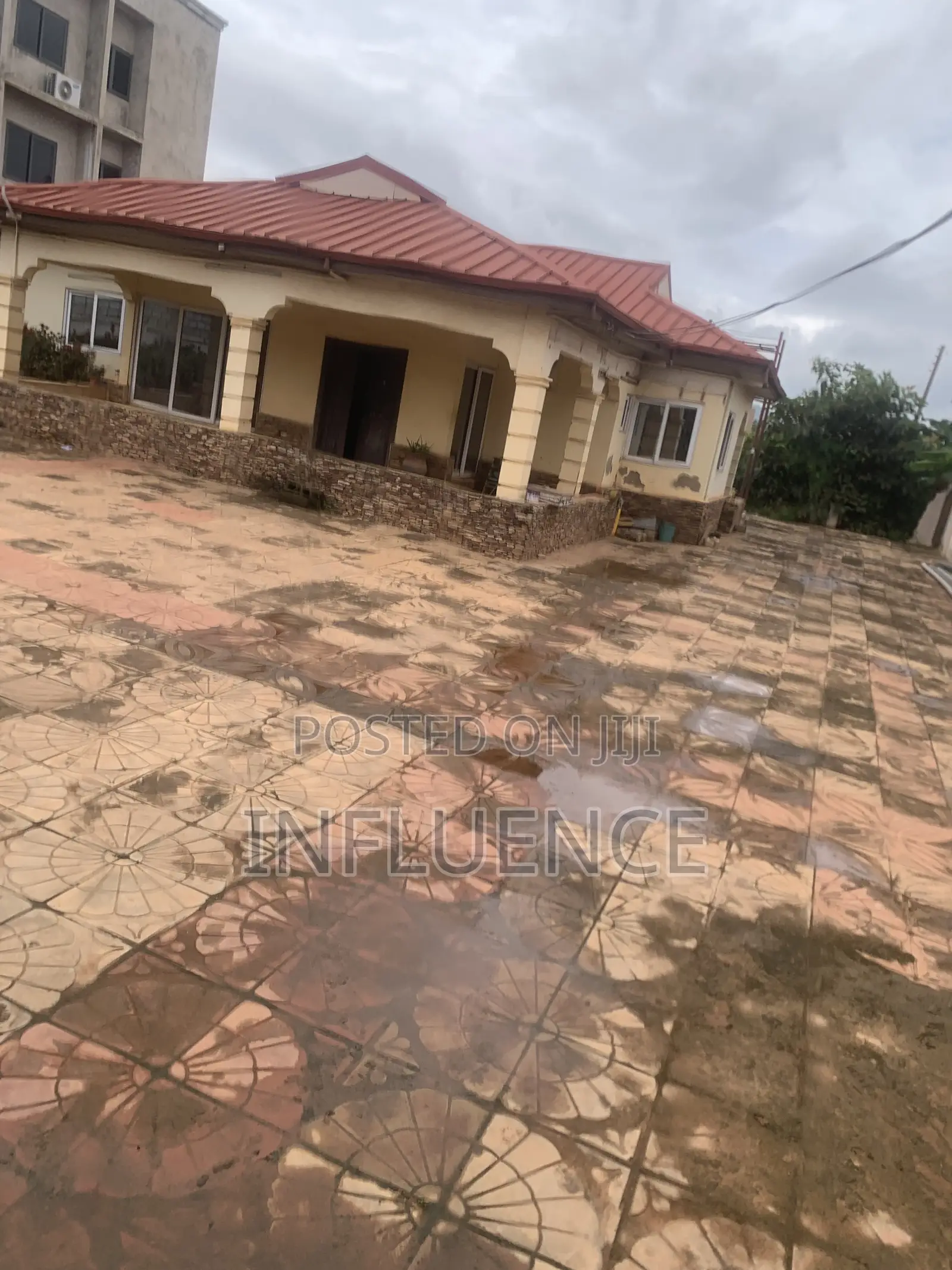 3bdrm House in Oyarifa, East Legon for sale