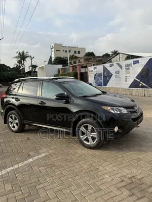 Toyota RAV4 XLE 4dr SUV (2.5L 4cyl 6A) 2015 Black