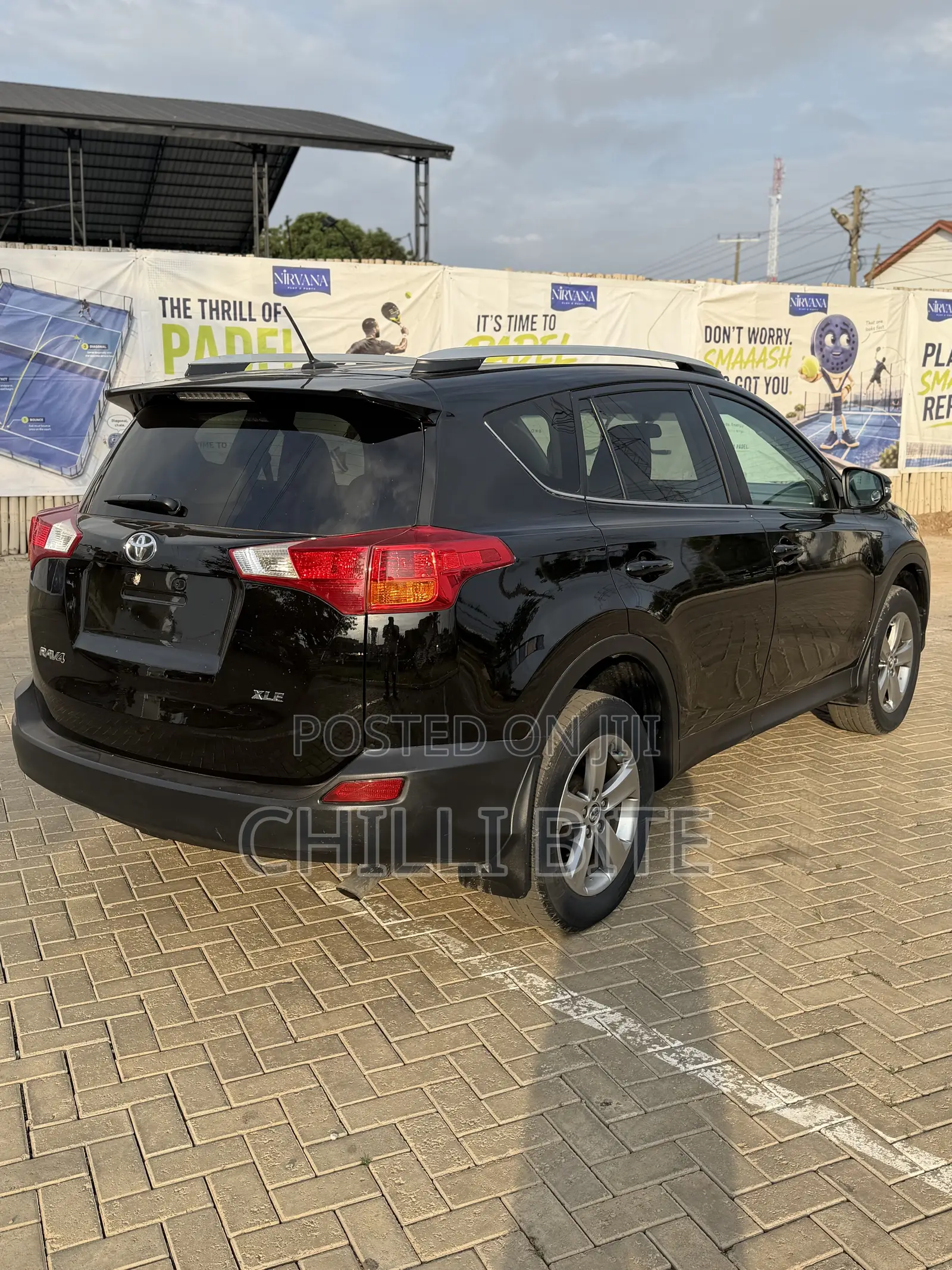 Toyota RAV4 XLE 4dr SUV (2.5L 4cyl 6A) 2015 Black