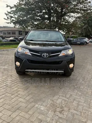 Toyota RAV4 XLE 4dr SUV (2.5L 4cyl 6A) 2015 Black