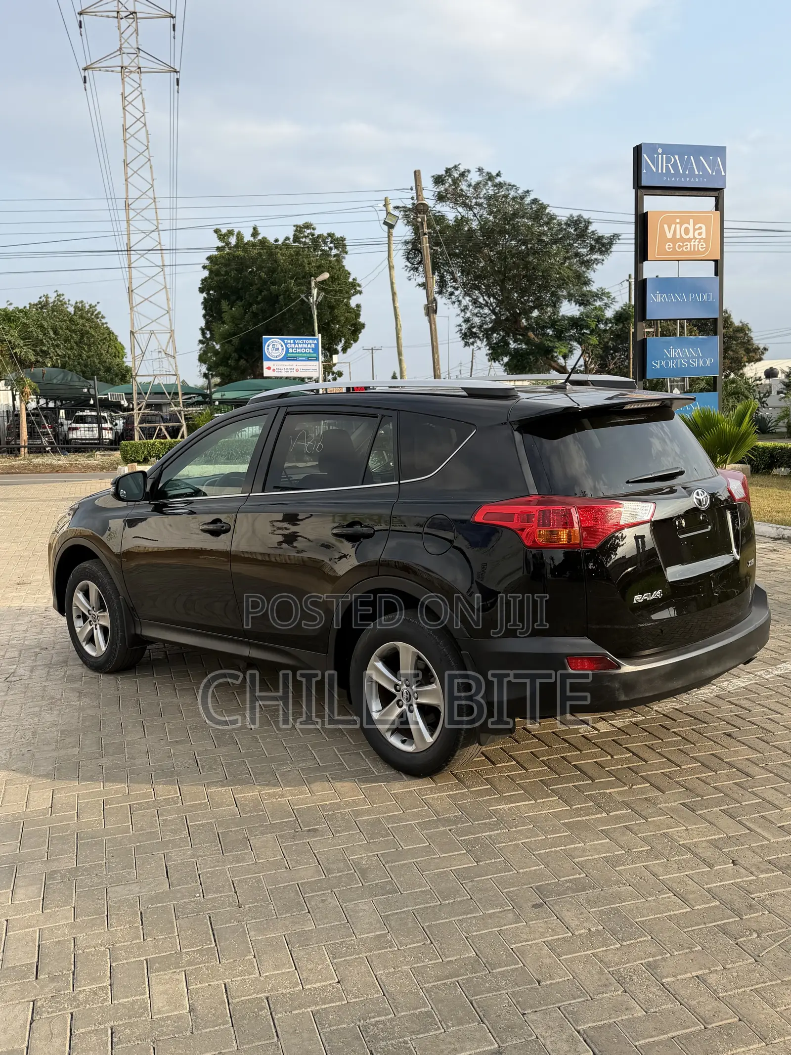 Toyota RAV4 XLE 4dr SUV (2.5L 4cyl 6A) 2015 Black