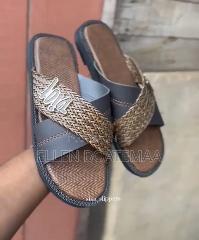 Men Classic Slippers