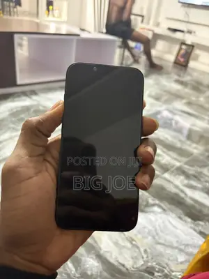 Apple iPhone 13 128 GB Black