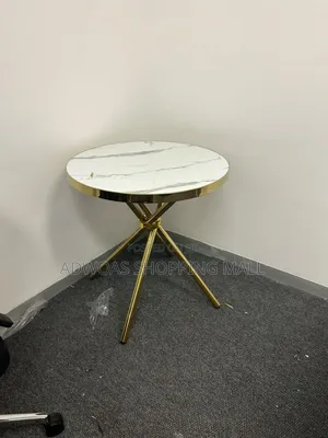 Executive Quality Dining Table With Gold Legs