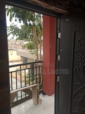 1bdrm House in Tinlomall, Ledzokuku-Krowor for rent
