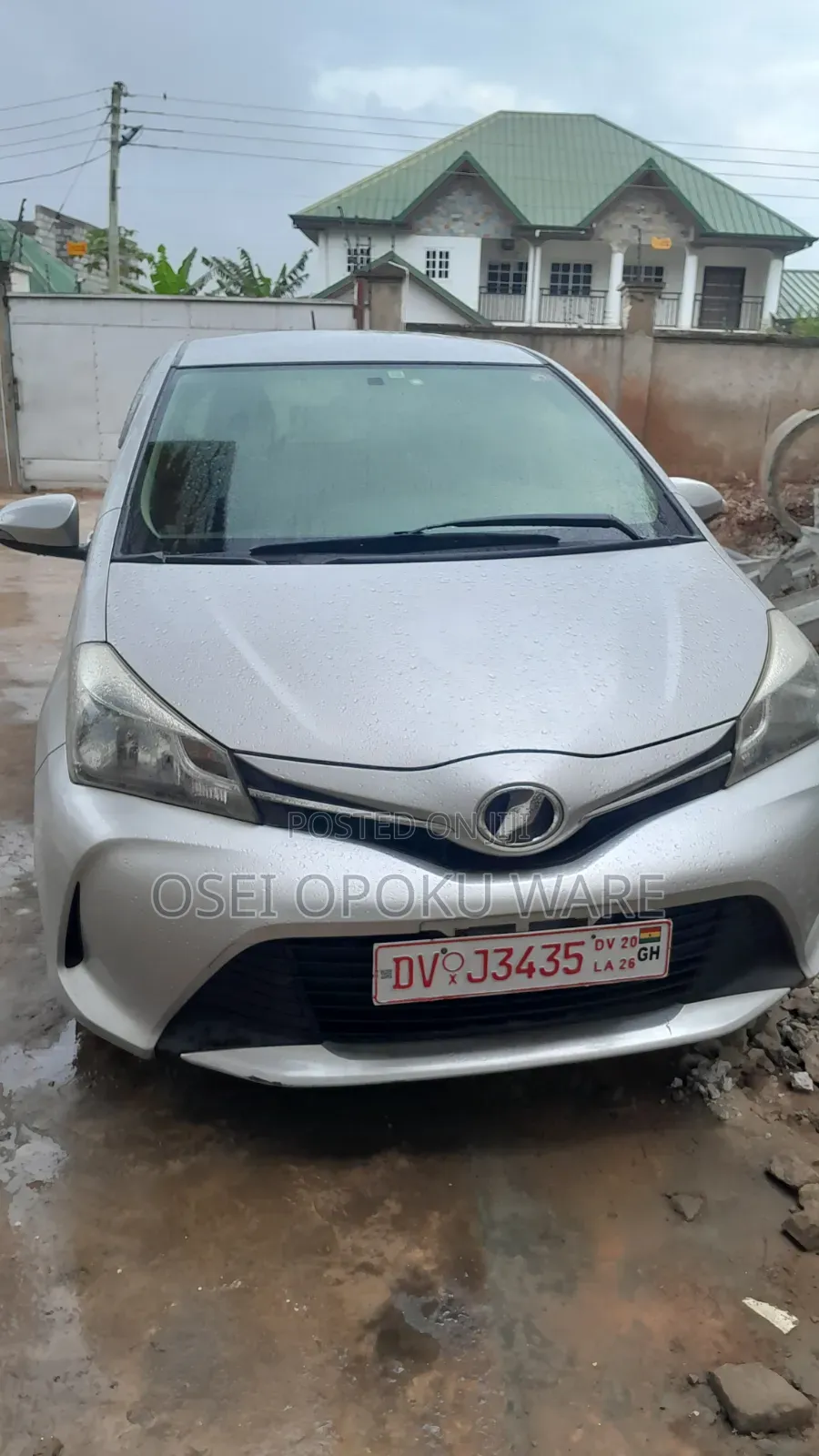 Toyota Vitz 1.3 FWD 5dr 2014 Gray