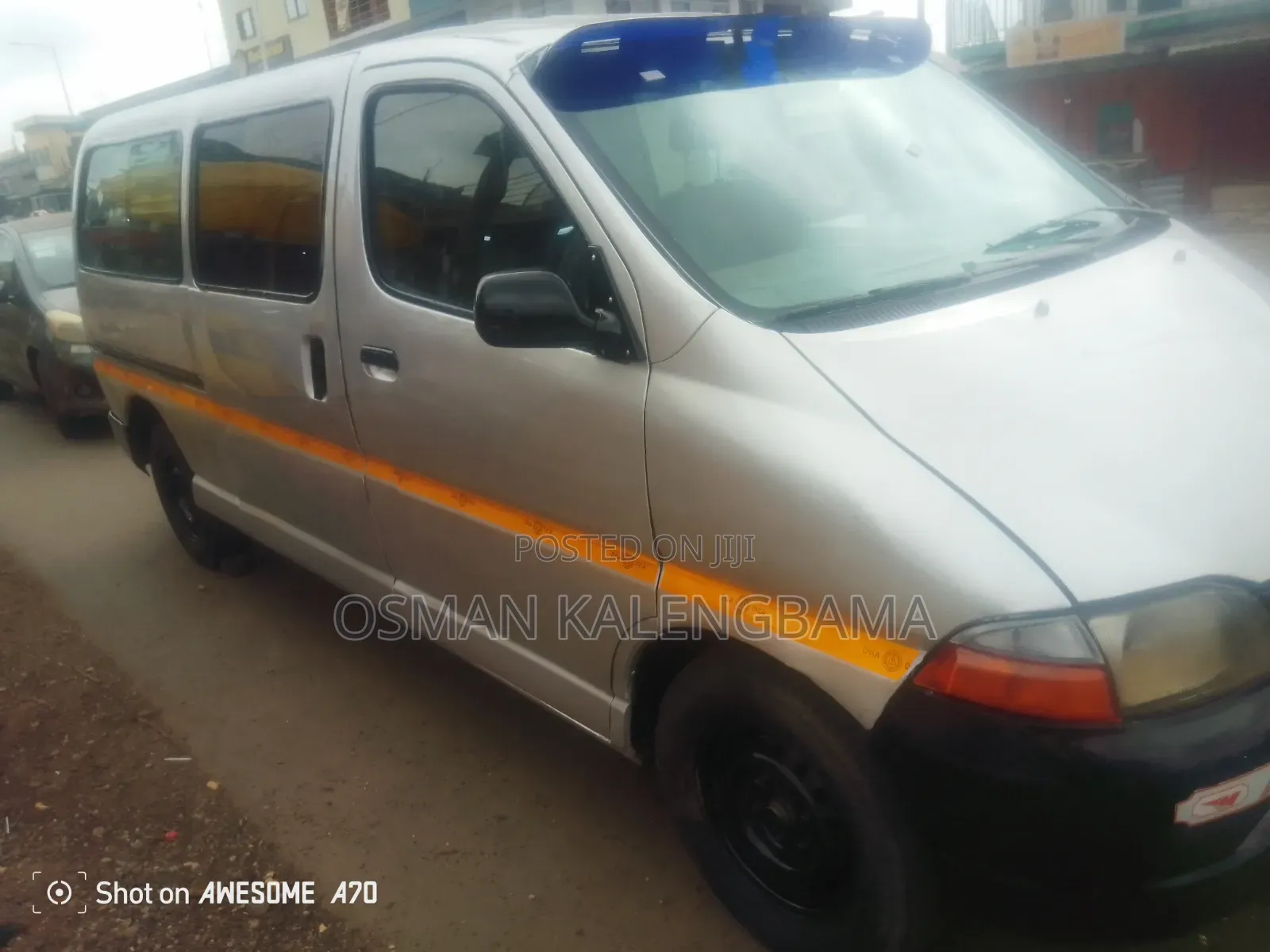Toyota HiAce 2003 Silver