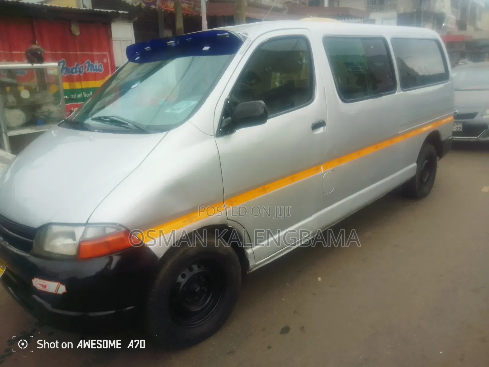 Toyota HiAce 2003 Silver