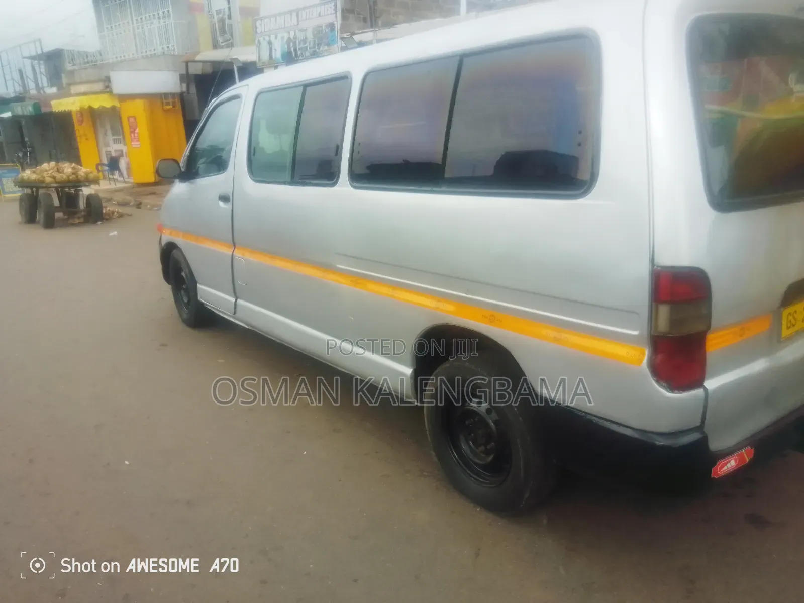 Toyota HiAce 2003 Silver